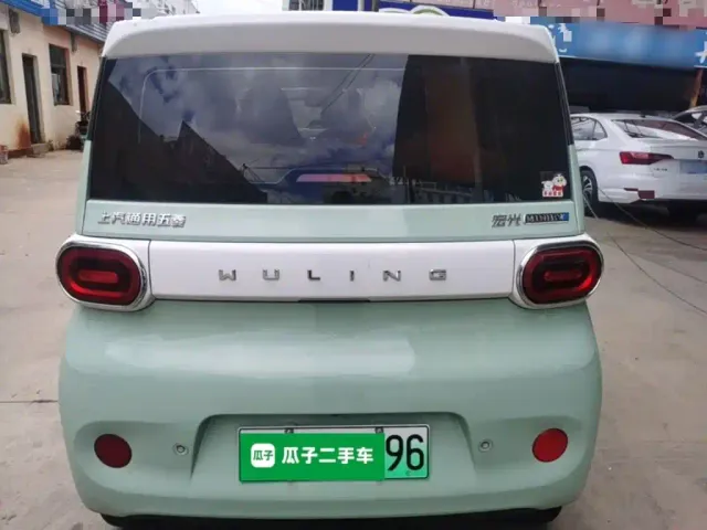 Wuling Hongguang Mini EV — Фото автомобиля 5