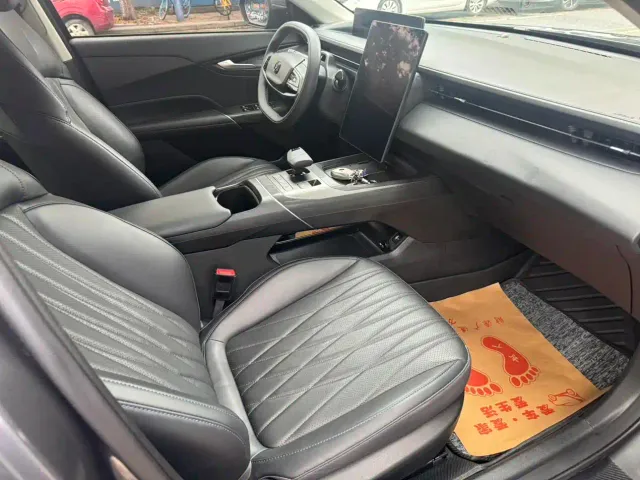 Changan Lamore — Фото автомобиля 11
