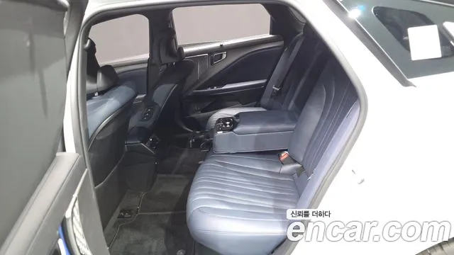 Kia K8 K8 (New) Hybrid — Фото автомобиля 12