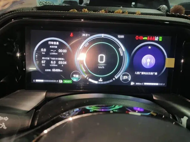 GAC Trumpchi GS8 — Фото автомобиля 4