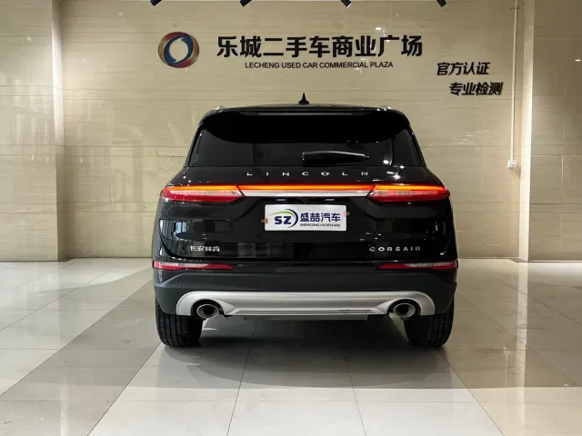 Lincoln Corsair — Фото автомобиля 20