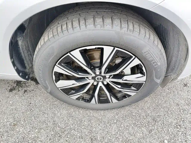 Volvo XC60 — Фото автомобиля 11