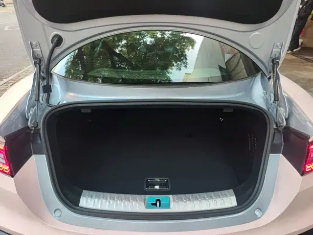 Hozon Neta GT — Фото автомобиля 18