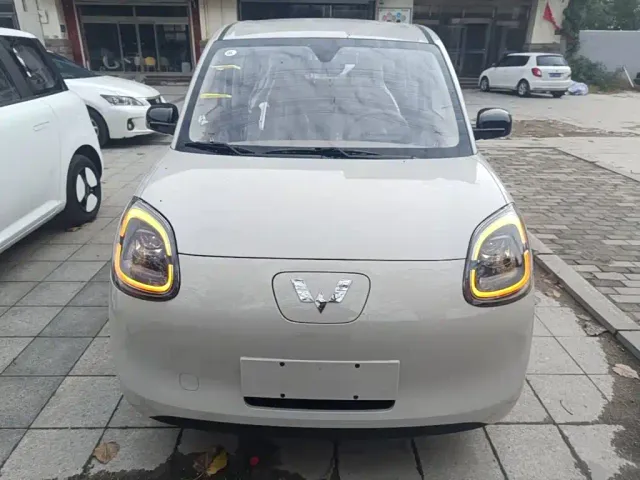 Wuling Hongguang Mini EV — Фото автомобиля 2