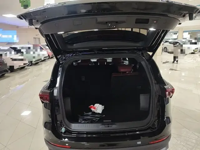 Jetour X70 Plus — Фото автомобиля 18
