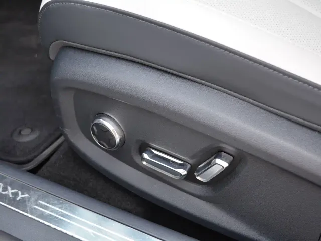 Geely Galaxy E8 — Фото автомобиля 8