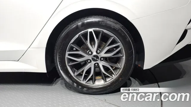Kia K5 K5 3 поколение 2.0 LPI(Для проката) — Фото автомобиля 7