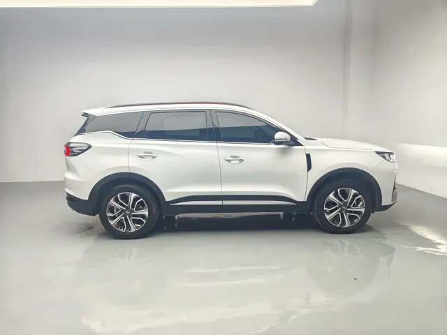 Chery Tiggo 7 PLUS — Фото автомобиля 8