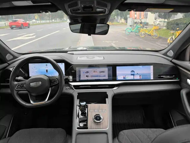 Geely Xingyue L — Фото автомобиля 10