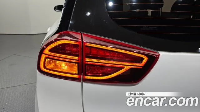 Kia Niro Niro Plus Earth — Фото автомобиля 23