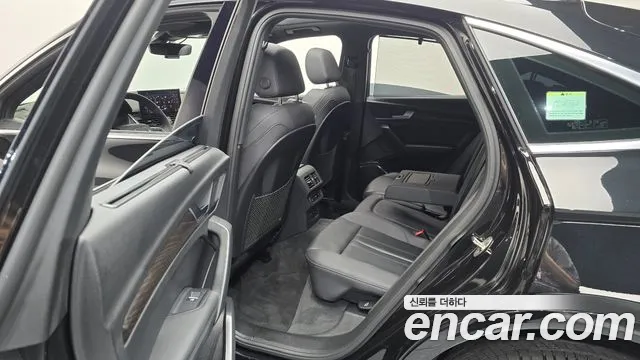Audi Q5 FY — Фото автомобиля 11