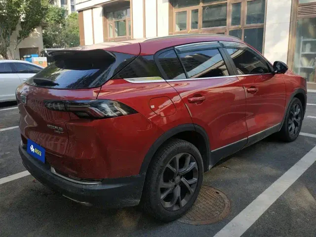 Qoros 7 — Фото автомобиля 3