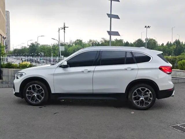 BMW X1 — Фото автомобиля 7
