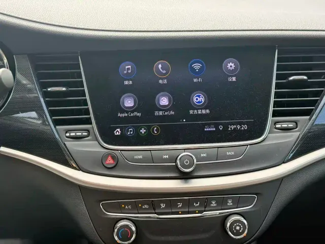 Buick Verano — Фото автомобиля 10