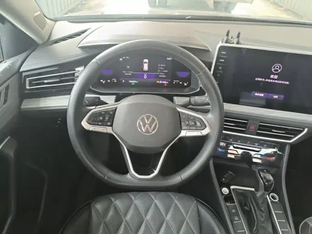 Volkswagen Sagitar — Фото автомобиля 10