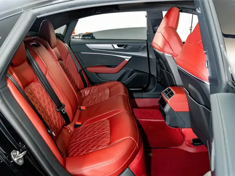 Audi Audi A7L 2024 45 TFSI quattro Black Warrior Edition — Фото автомобиля 21