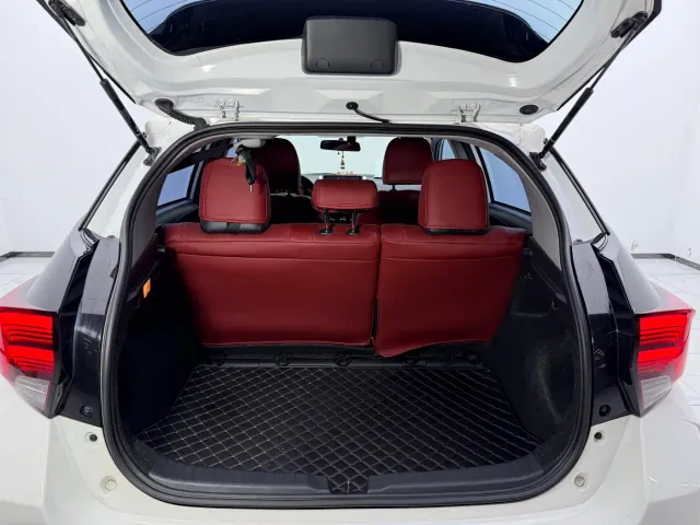 Toyota YARiS L Zhi Xuan — Фото автомобиля 6