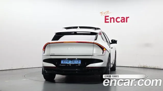 Kia EV6 — Фото автомобиля 4