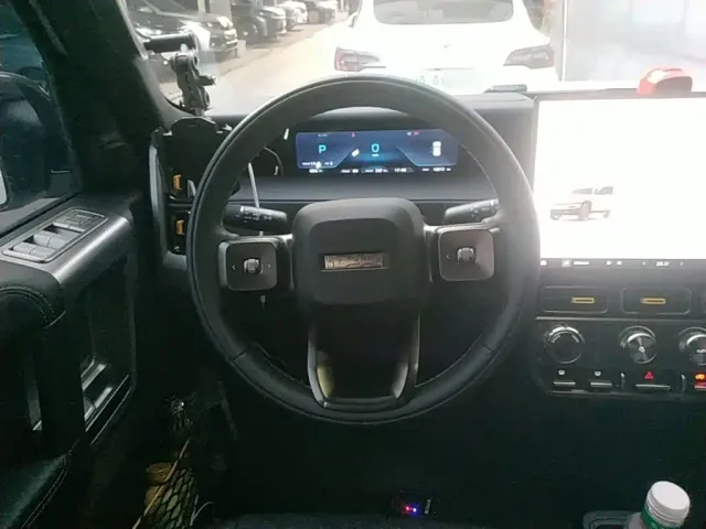 iCAR V23 — Фото автомобиля 10