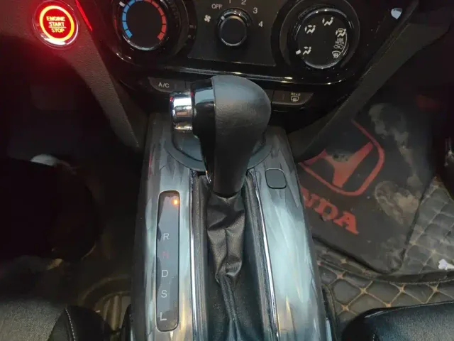 Honda XR-V — Фото автомобиля 15