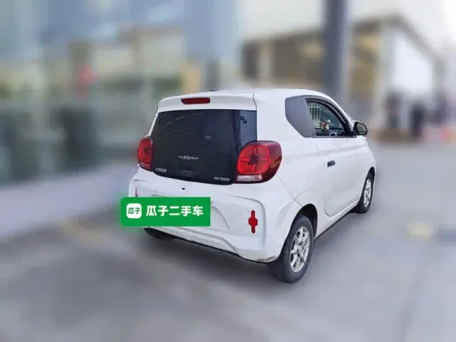Roewe Clever — Фото автомобиля 4