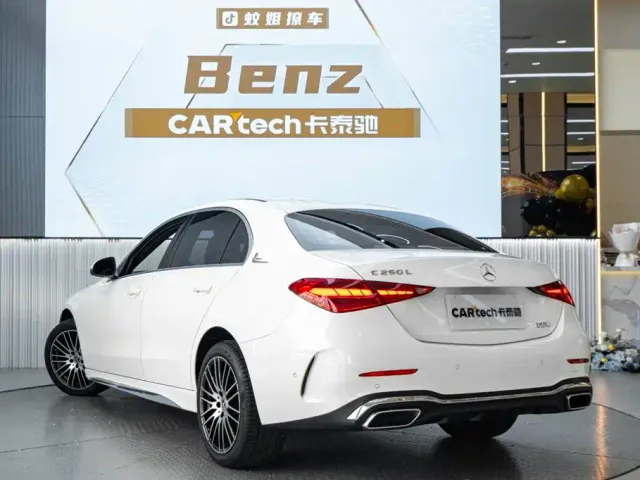 Mercedes-Benz C-Class — Фото автомобиля 6