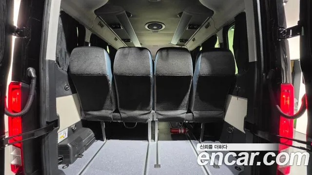 Hyundai Solati Solati 15 мест — Фото автомобиля 17