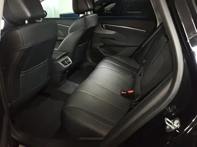 Buick LaCrosse — Фото автомобиля 16