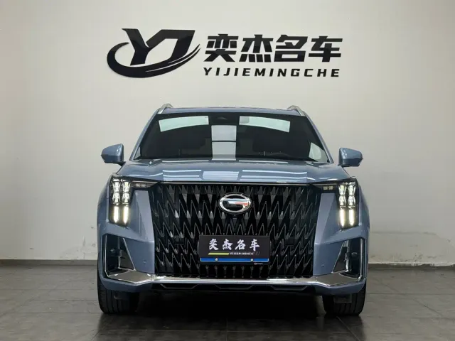 GAC Trumpchi GS8 — Фото автомобиля 2