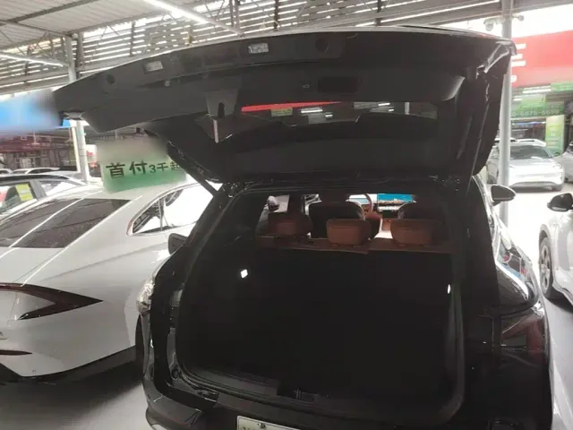 Wuling Starlight S — Фото автомобиля 18