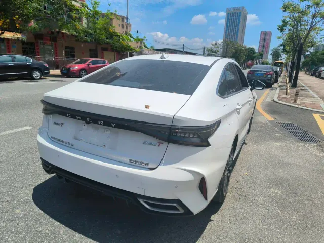 Chery Arrizo 8 — Фото автомобиля 15