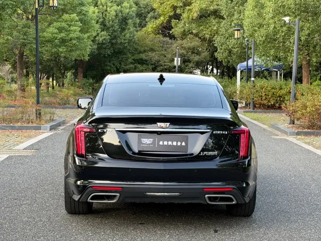Cadillac CT5 — Фото автомобиля 9