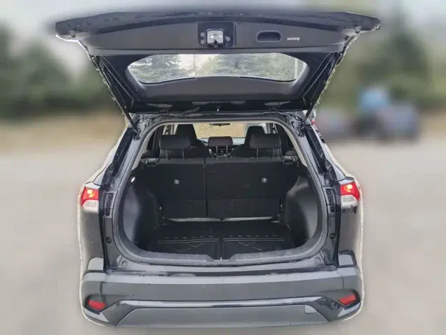 Toyota Frontlander — Фото автомобиля 13