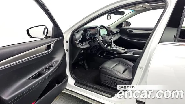 Hyundai Grandeur Новый Grandeur IG — Фото автомобиля 10