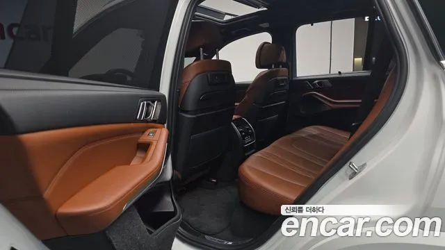 BMW X5 — Фото автомобиля 24