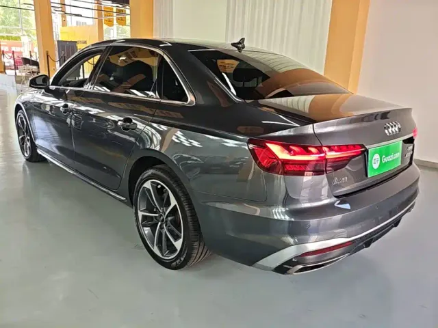 Audi A4L — Фото автомобиля 10