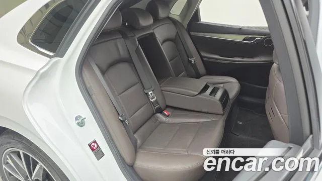Hyundai Grandeur Grandeur (New) — Фото автомобиля 12