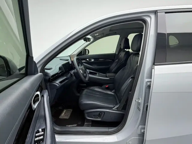 Geely Galaxy E5 — Фото автомобиля 12