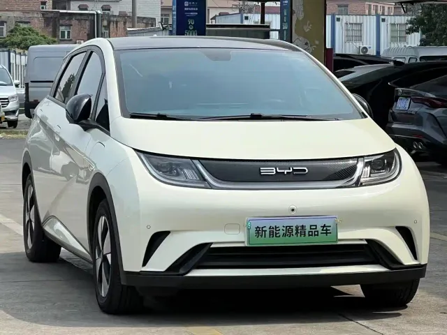 BYD Dolphin — Фото автомобиля 3