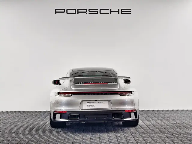 Porsche 911 — Фото автомобиля 5