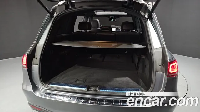 Mercedes-Benz GLS-Class — Фото автомобиля 20