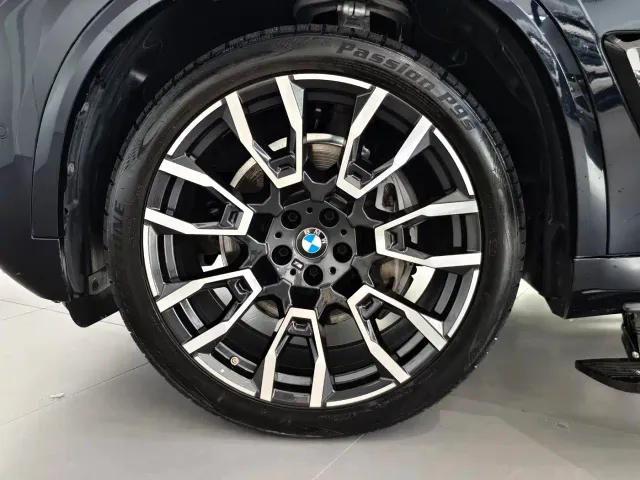 BMW X5 — Фото автомобиля 17