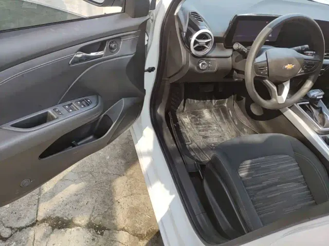 Chevrolet Monza — Фото автомобиля 15