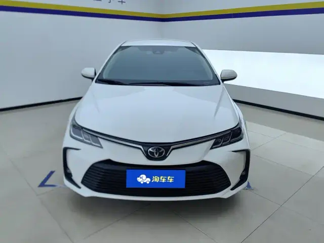 Toyota Corolla — Фото автомобиля 2