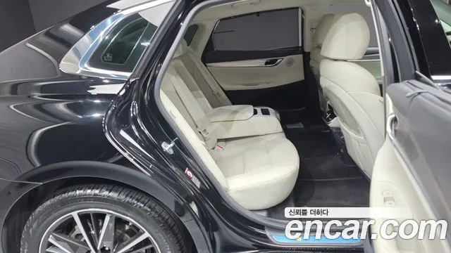 Hyundai Grandeur Grandeur (New) — Фото автомобиля 12