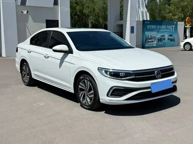 Volkswagen Bora — Фото автомобиля 3