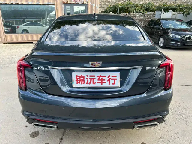 Cadillac CT5 — Фото автомобиля 8