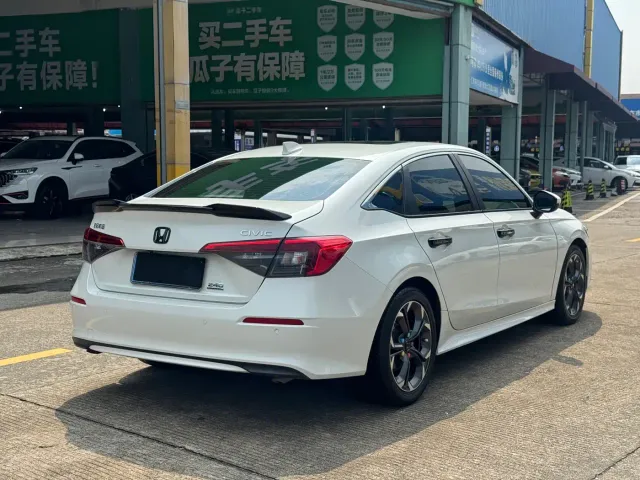 Honda Civic — Фото автомобиля 8