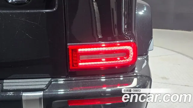 Mercedes-Benz G-Class — Фото автомобиля 20