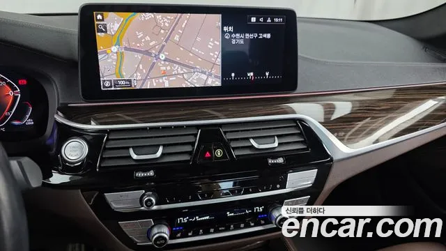 BMW 5 Series G30 — Фото автомобиля 19